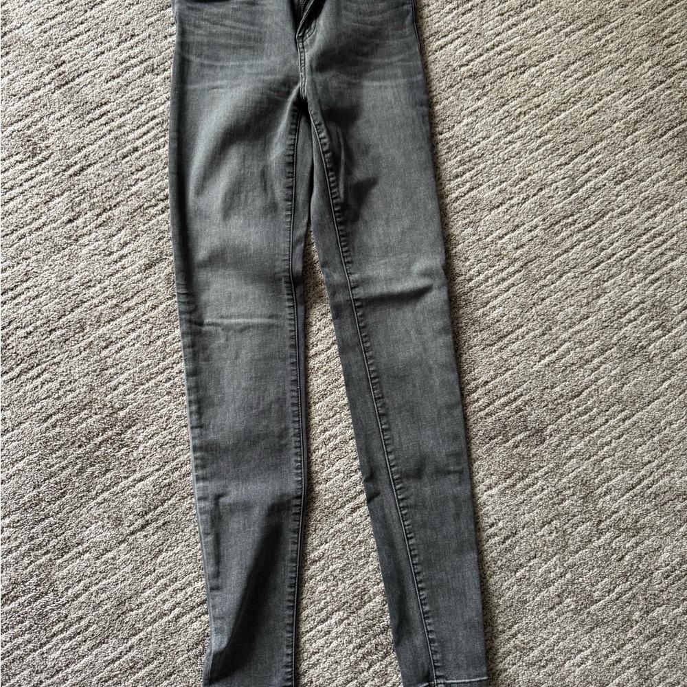 Kut from the Kloth Gray Skinny Jeans